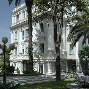 hotel-flora-frascati.it-romehotels.com/